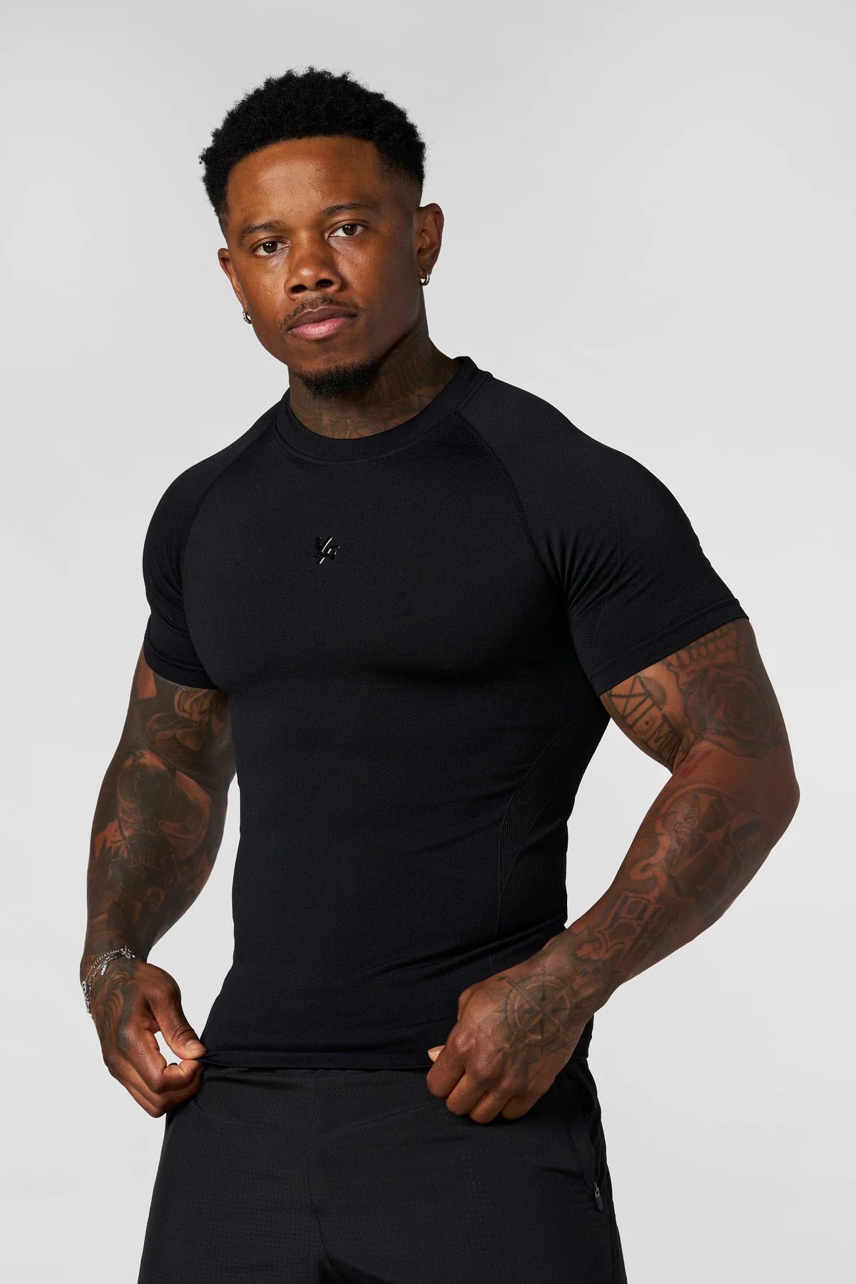 4339 - FORME COMPRESSION TEES - Black