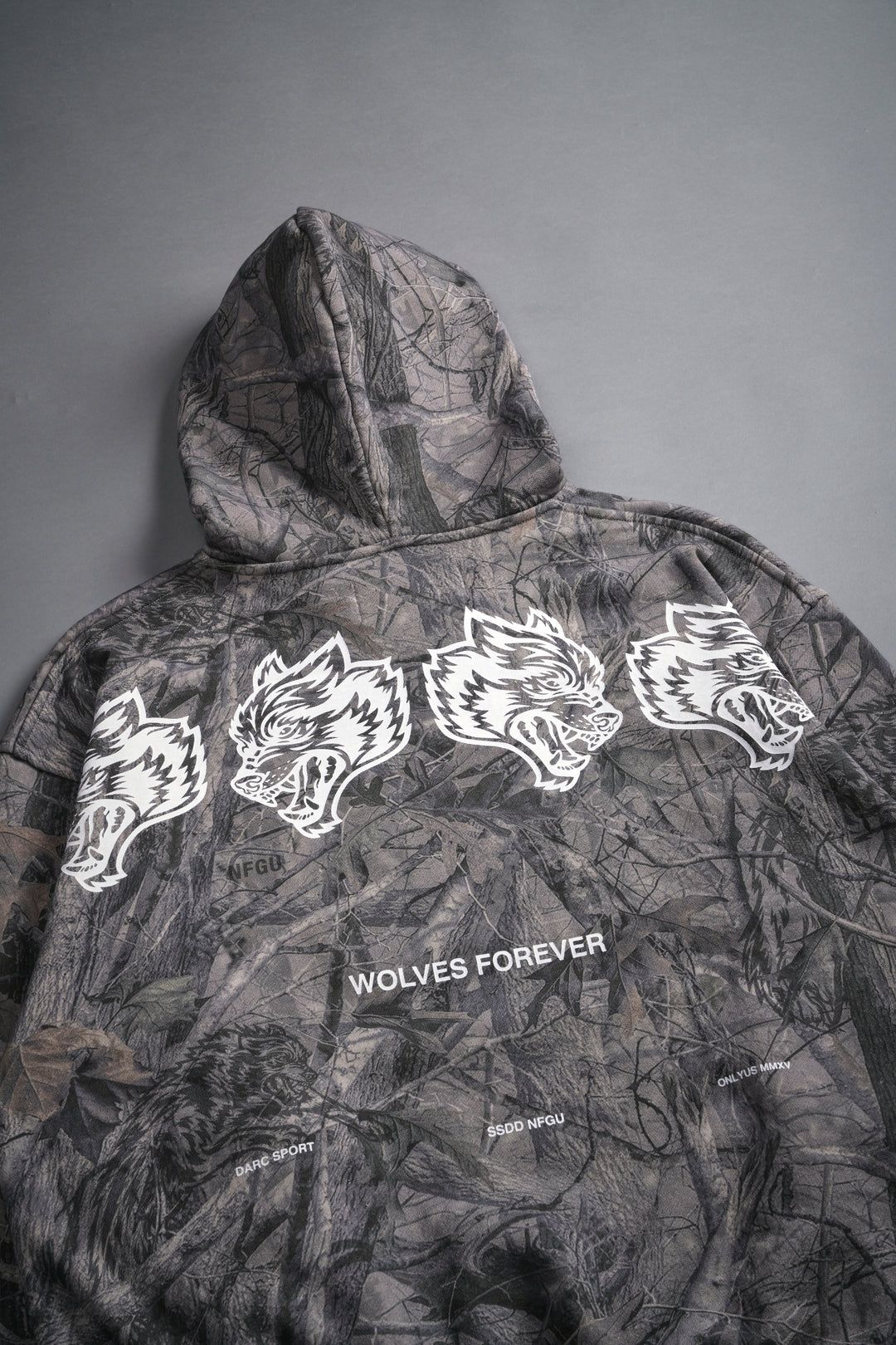 Wolves Have Your Back Unisex "Pierce"
Hoodie in Driftwood Camo