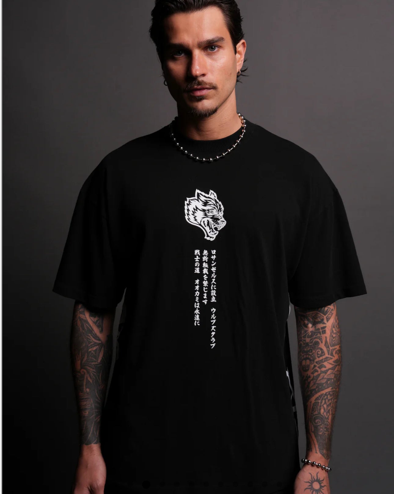 NEZUKO "SIDE BY SIDE" SERIES PREMIUM TEE IN BLAC