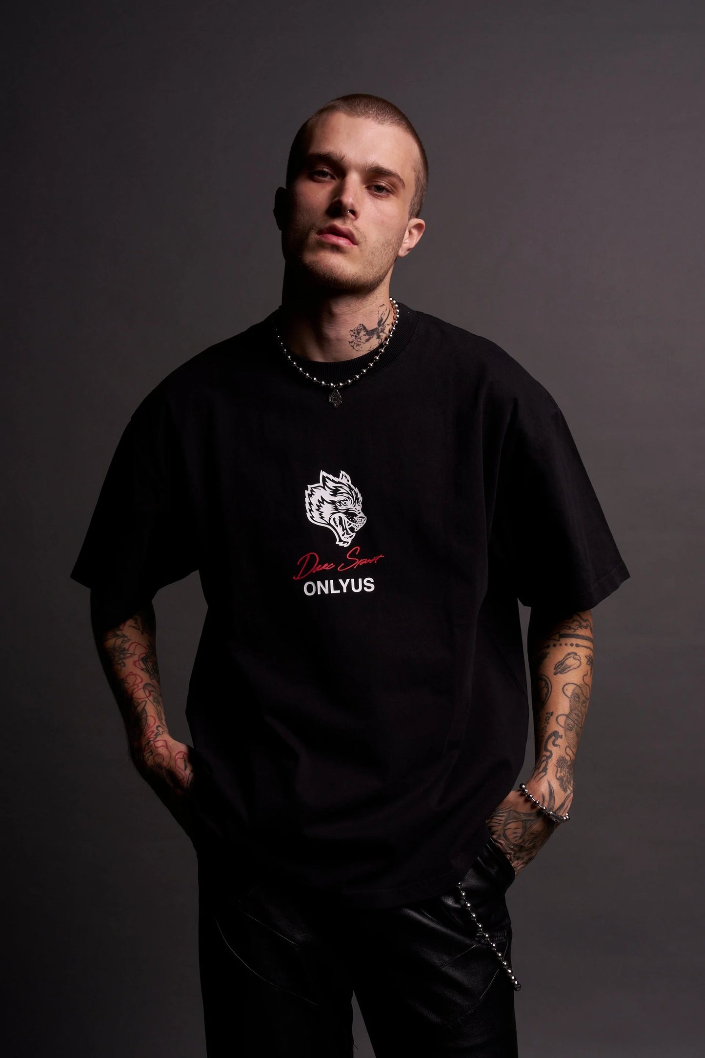 Maul And The Moth "Grunge" Tee in Black