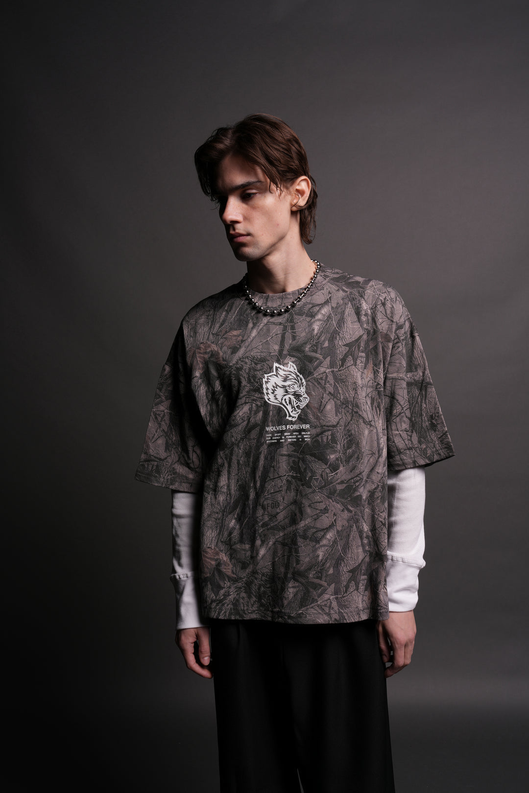Wolves Have Your Back "Premium" Box
Cut Tee in Driftwood Wolf Forest Camo