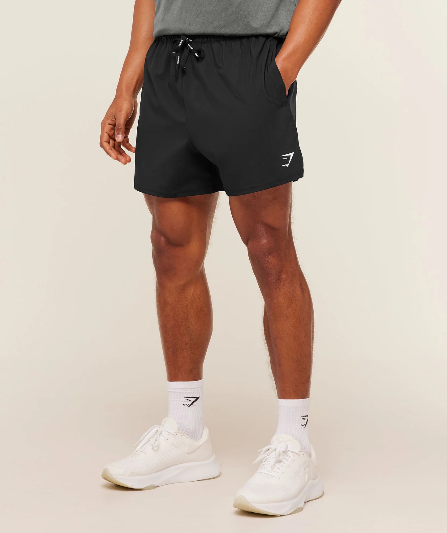 TRAIN 5" SHORTS