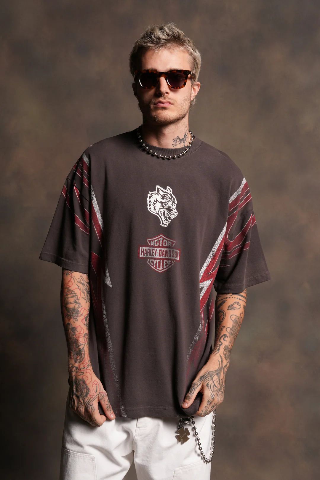 IRON SAKURA PREMIUM TEE IN DARC BROWN DRIFT WASH