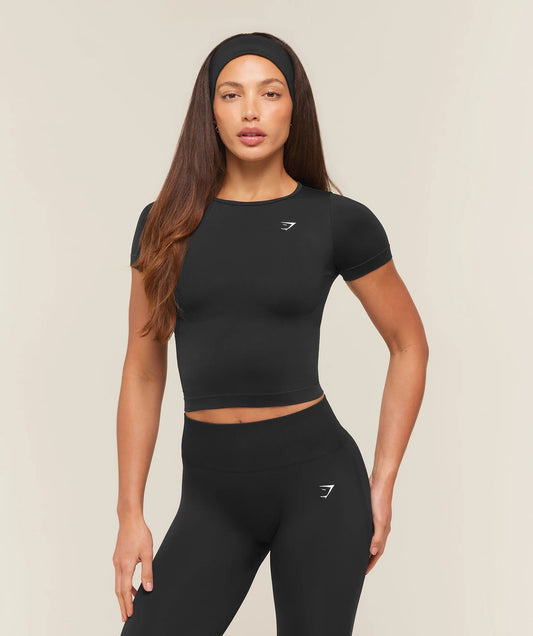 EVERYDAY SEAMLESS SHORT SLEEVE TOP Black