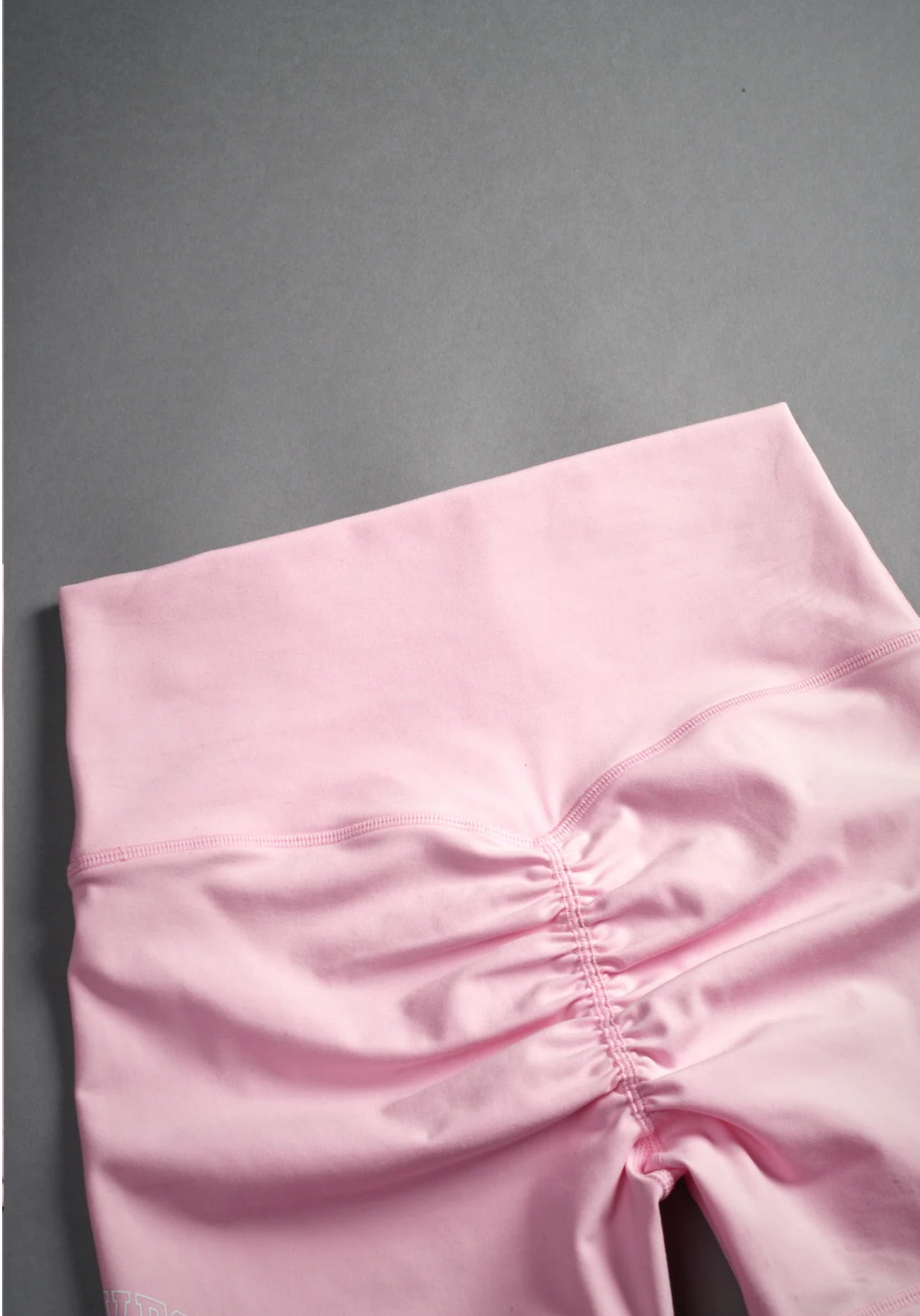 HER MARK LOYALTY ENERGY PUMP SHORTS IN CHERRY BLOSSOM