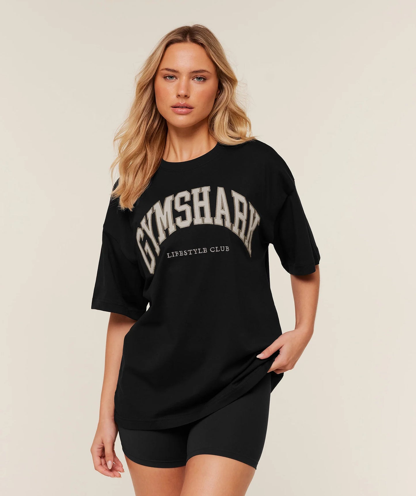 COLLEGIATE GRAPHIC T-SHIRT