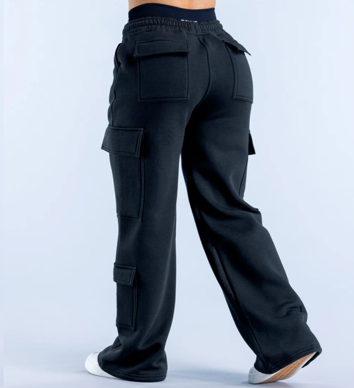 Revive Cargo Jogger Midnight Black