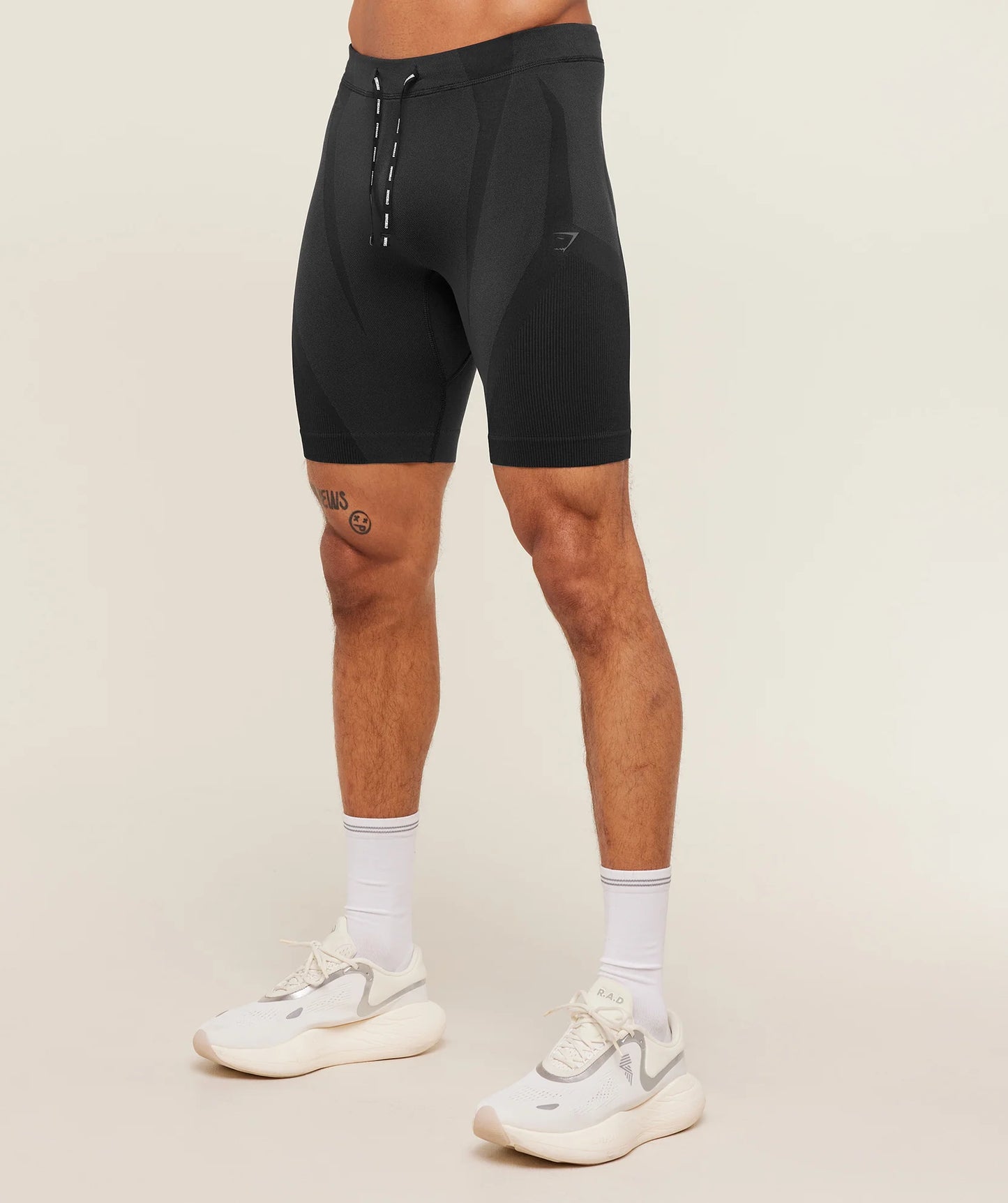 SEAMLESS RUNNING HALF TIGHT