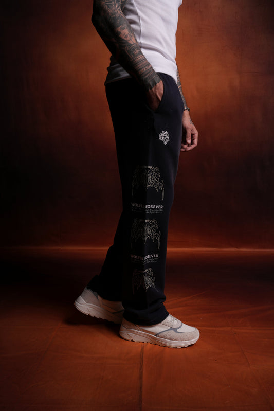 Wolves Hesh Forever Bigelow Sweat
Pants in Nightshade Sun Fade