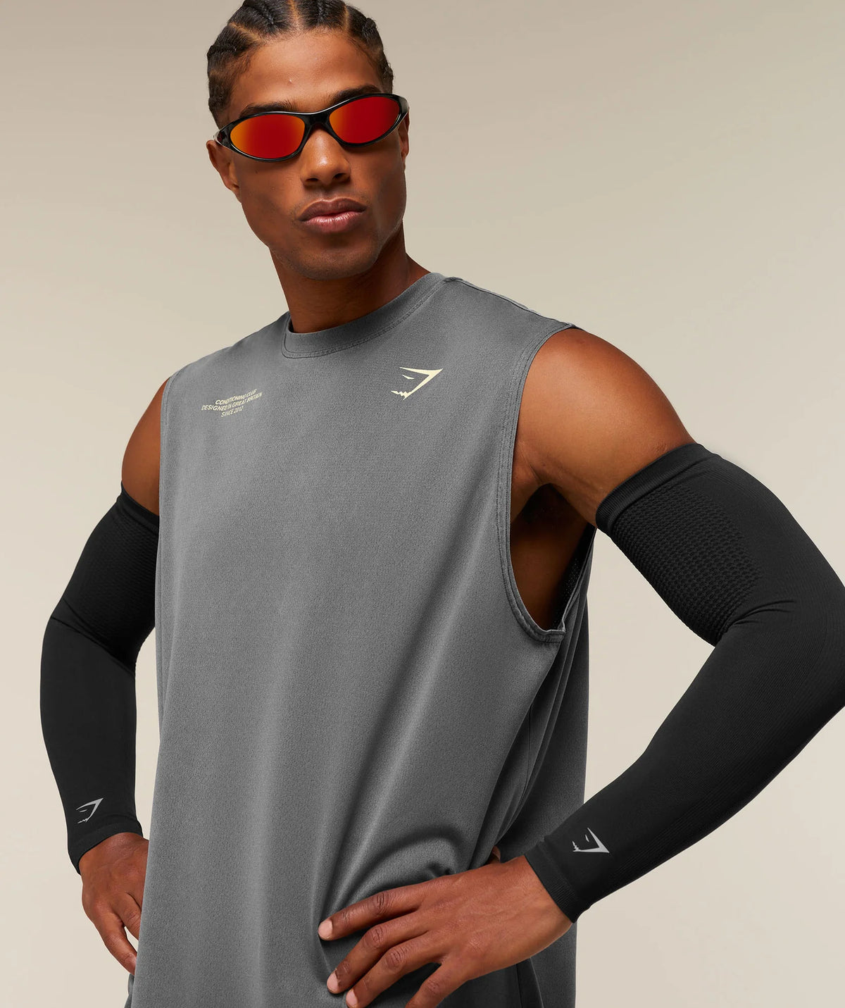 SEAMLESS ARM SLEEVES