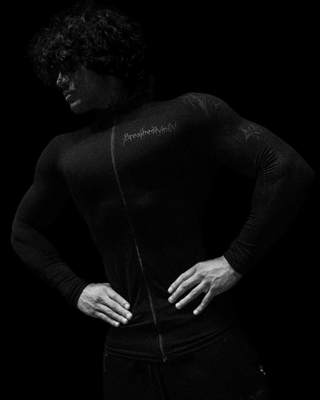 Void Tech™ Vampire Hunter Zip-up Compression
[DARKNESS]